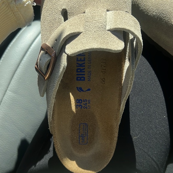 Birkenstock Bostons size 38 - Picture 2 of 7